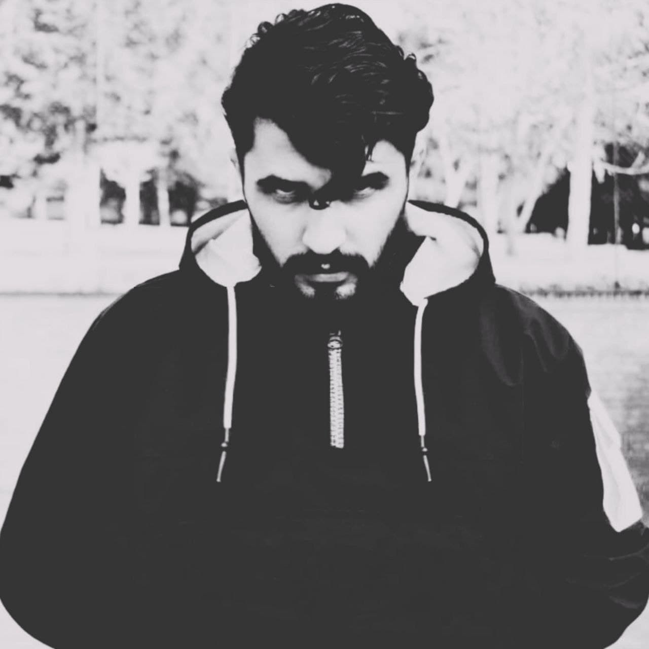 Ario Irani - Tiq