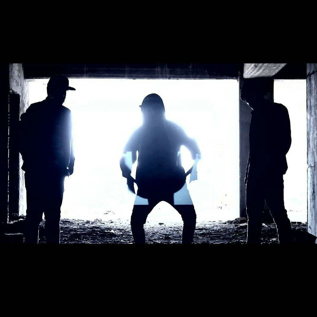 Babak Rocket - Farghe Mano To