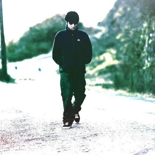 آهنگ جدید رضا پیشرو – دیس زدبازی