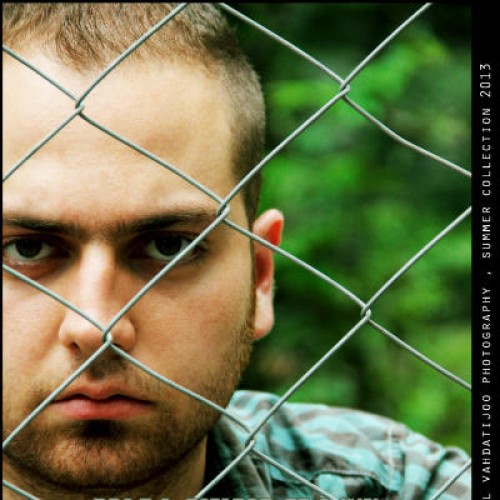 آهنگ جدید سروش تروپر بنام اینجا یکی هست